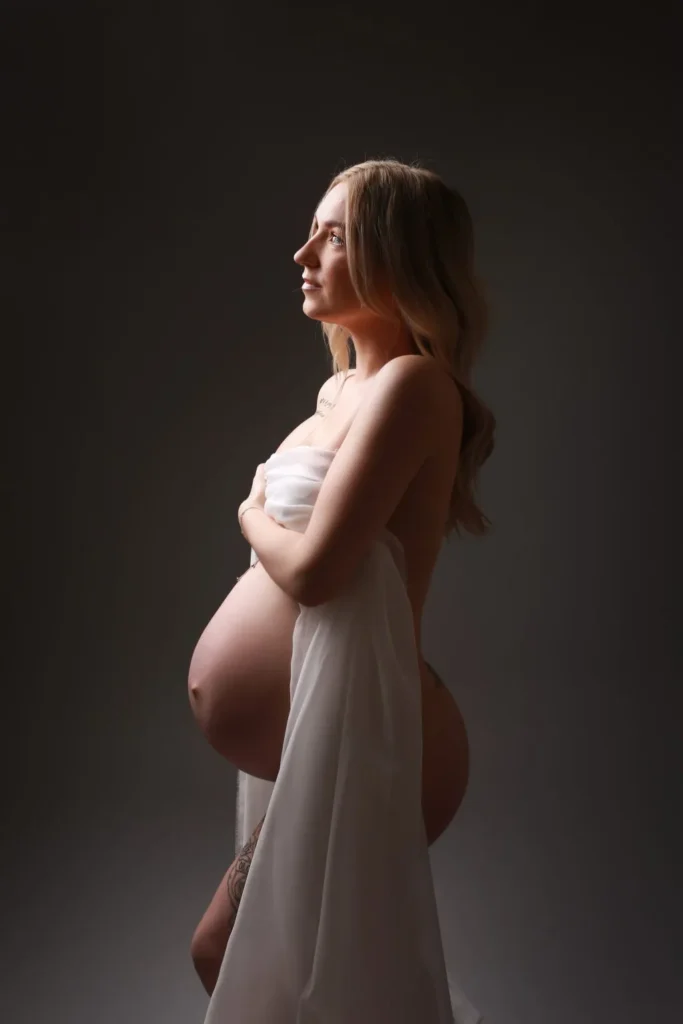 Pregnant woman maternity portrait at Scan Baby